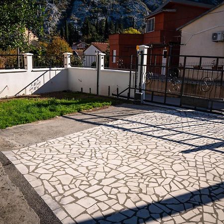 Apartmán Bugi Kotor Exteriér fotografie