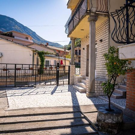 Apartmán Bugi Kotor Exteriér fotografie