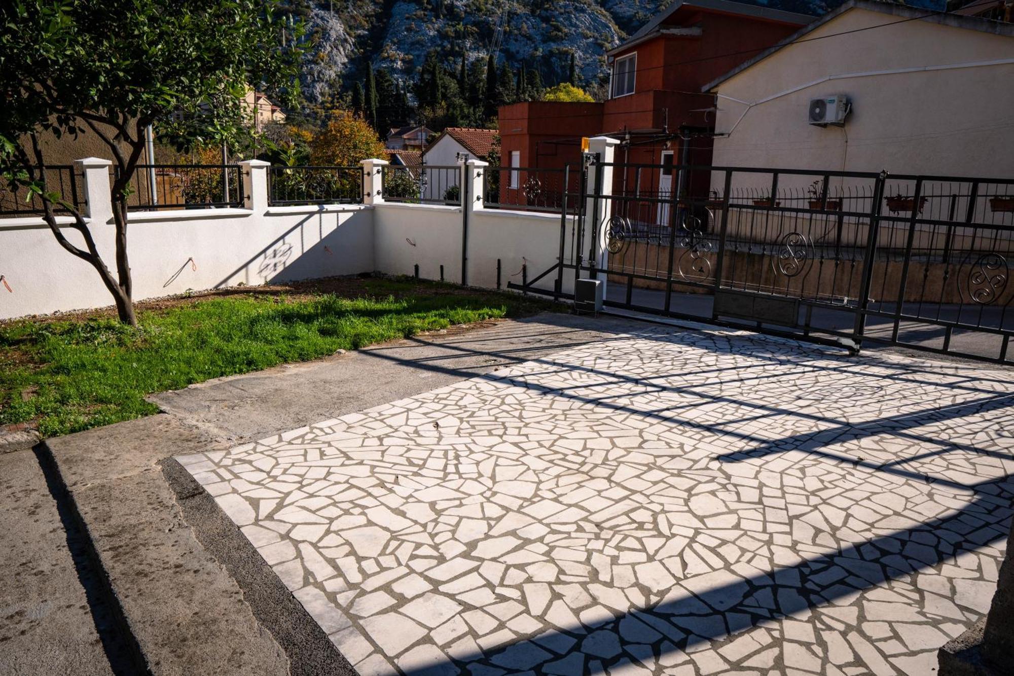 Apartmán Bugi Kotor Exteriér fotografie