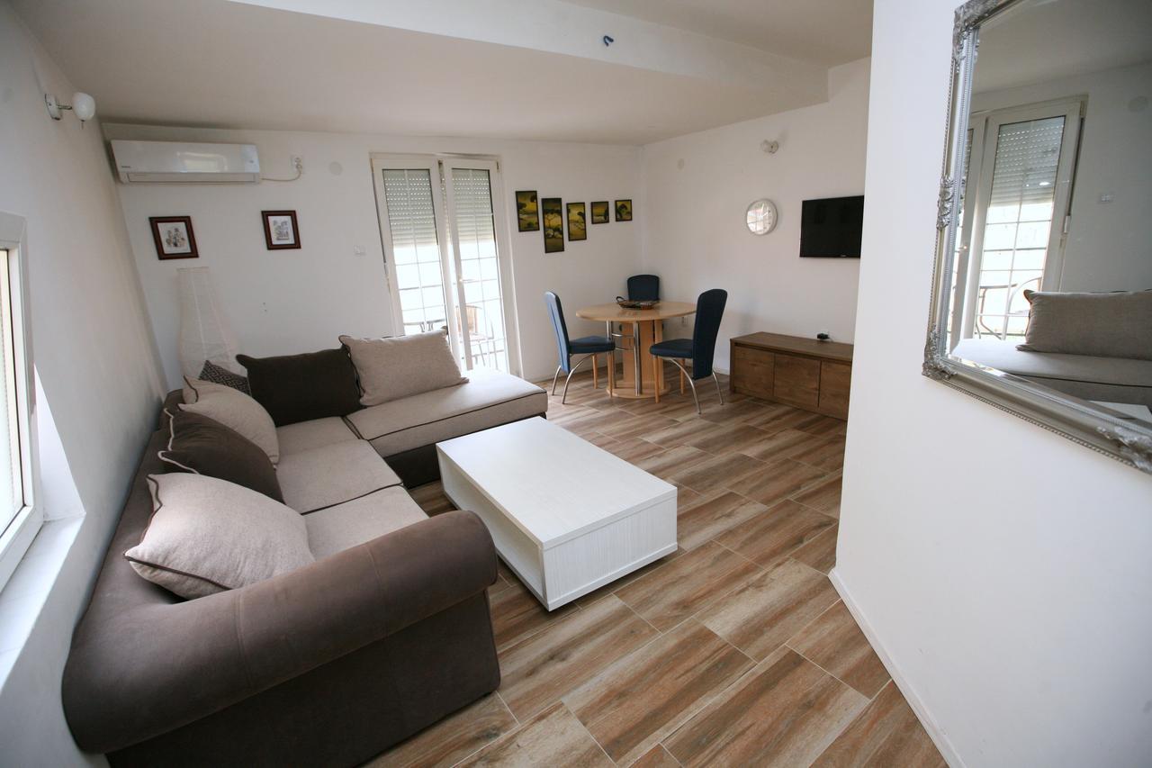 Apartmán Bugi Kotor Exteriér fotografie